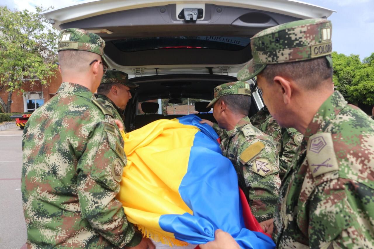 La Plata Reciben a soldado que murió en combate Aldeasur