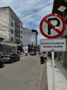 Separadores viales generan debate sobre la movilidad en Pitalito